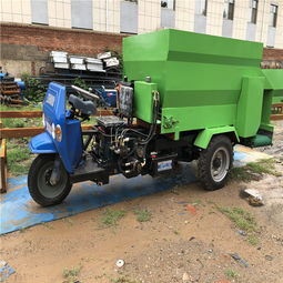 成都撒料車 養(yǎng)牛油電兩用牲畜投料車的靈活應(yīng)用與農(nóng)副產(chǎn)品銷售前景